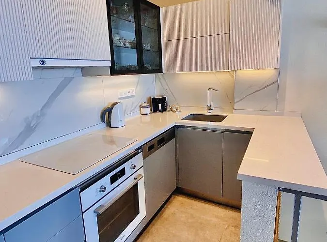 Port Mansion Apartamento *